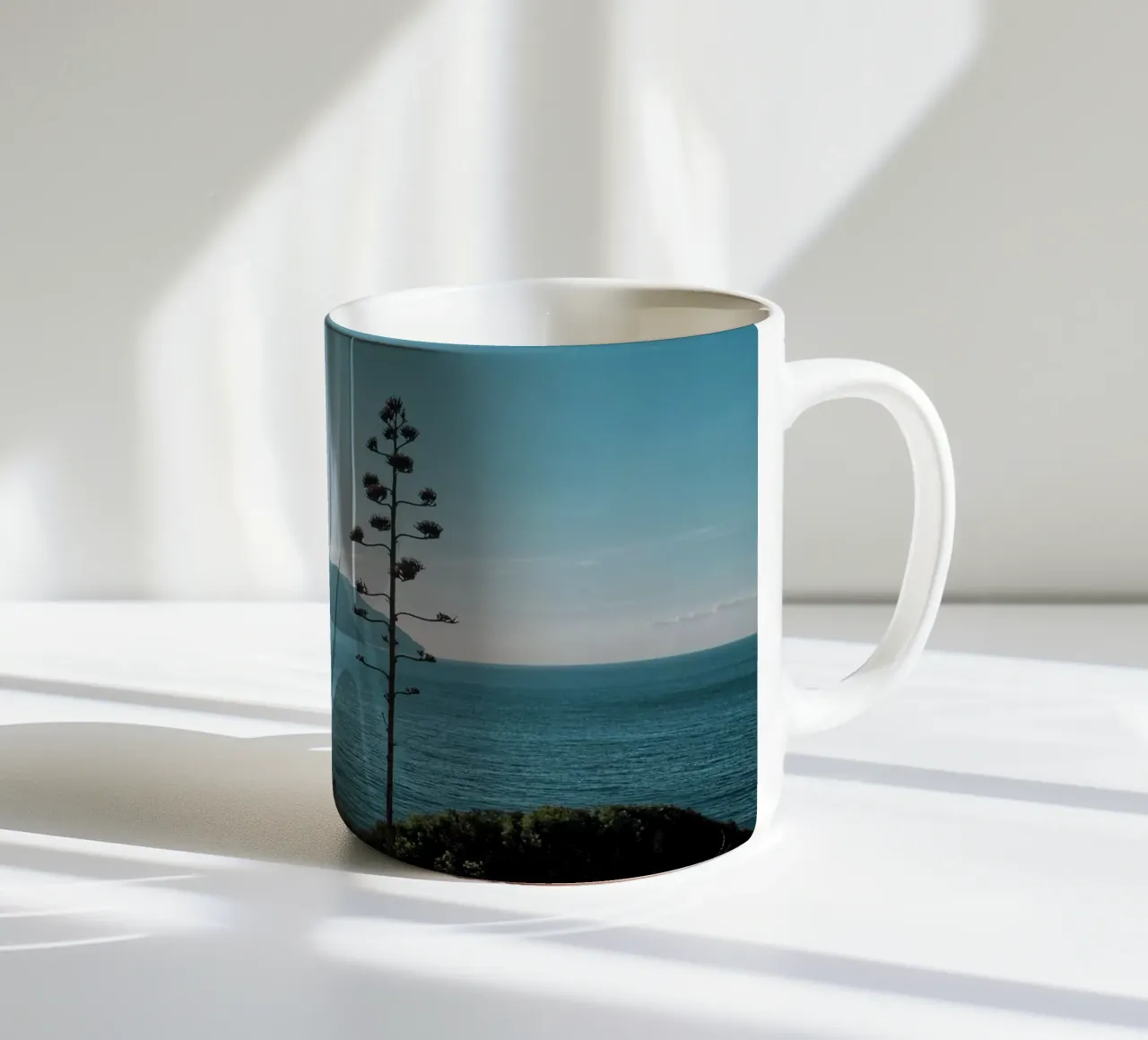 View to Capri ceramic mug by Fjöllart