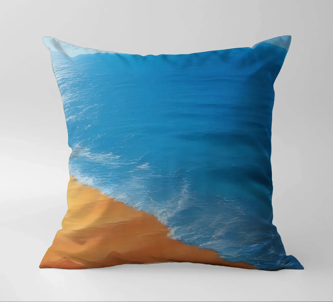 Orizzonte spiaggia e oceano cuscino da DesignDoodle