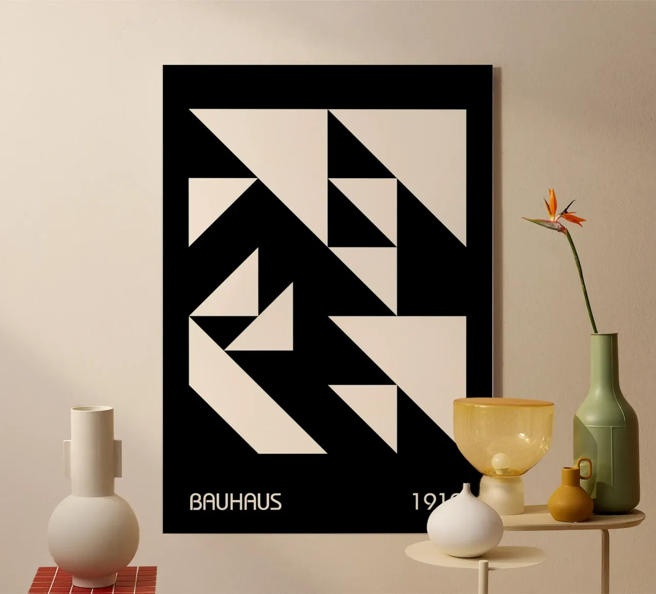 Bauhaus 1919 Triangoli geometrici in bianco e nero astratti plexiglass da Grungeo