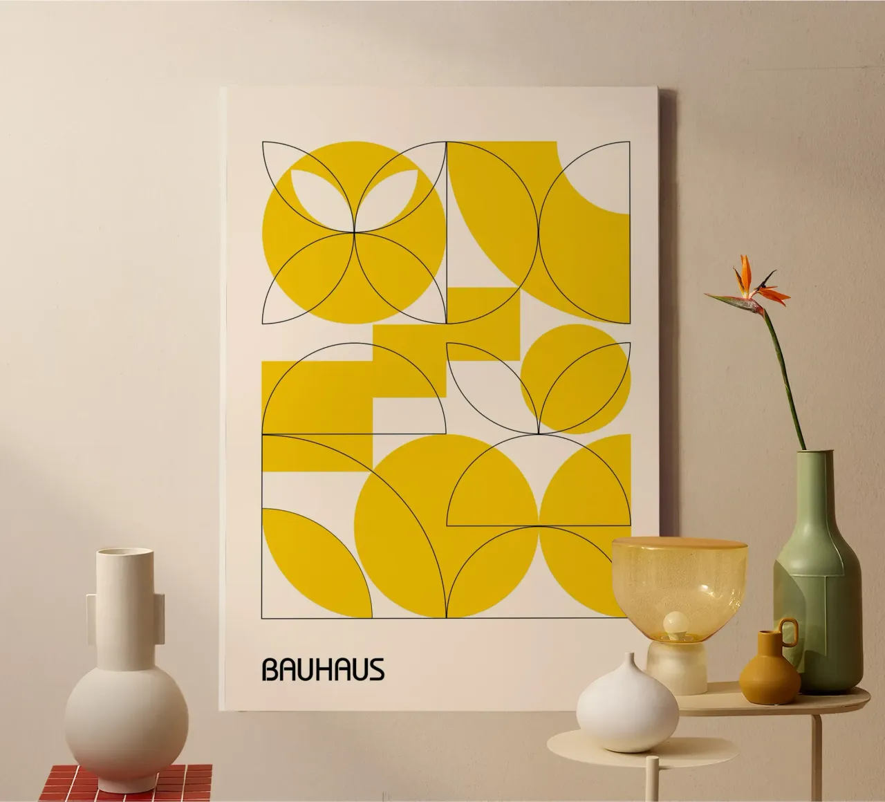 Bauhaus Gelb Geometrie Druck | Abstrakte Kreise & Quadrate Leinwand von Grungeo