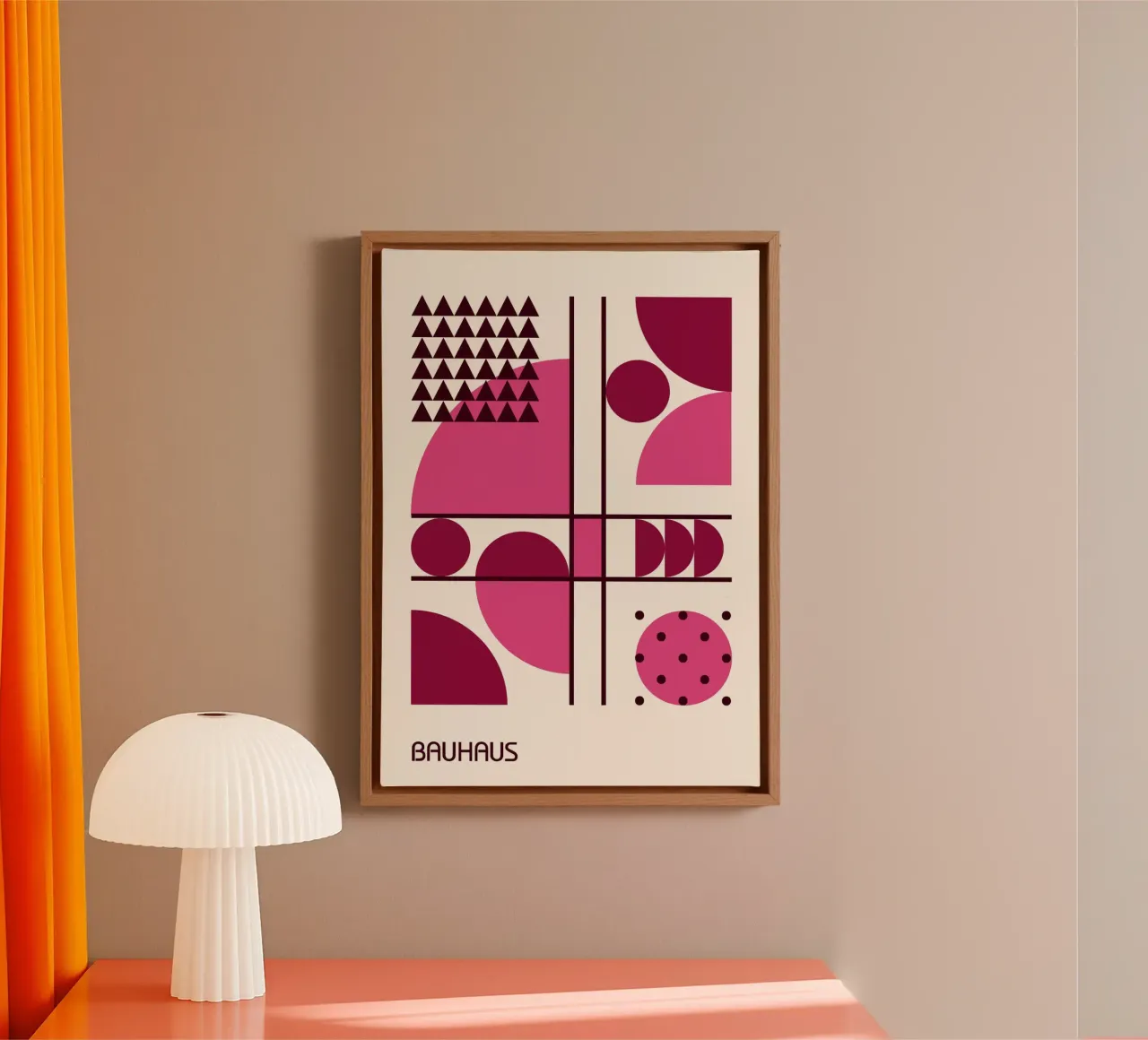 Forme geometriche astratte Bauhaus rosa e marrone tela con Cornice a cassetta da Grungeo