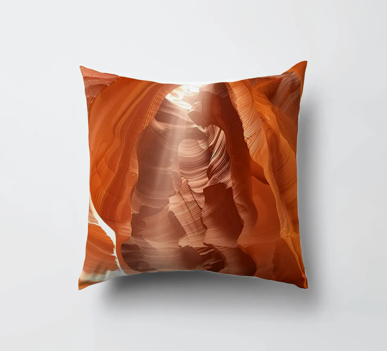 Strutture geometriche nell'Antelope Canyon in Arizona cuscino da DiveDuke
