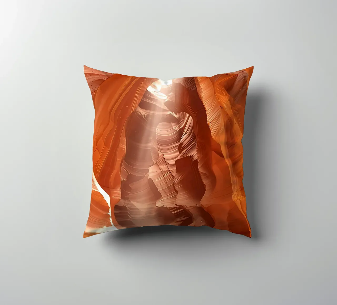 Strutture geometriche nell'Antelope Canyon in Arizona cuscino da DiveDuke