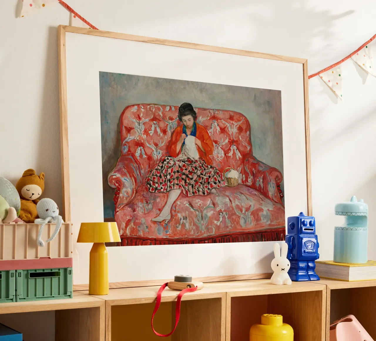 Giovane ragazza che cuce su un divano di Henri Lebasque poster da Roy Terrell