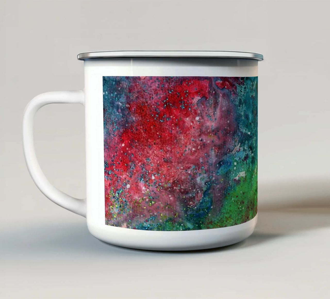 Sfarzo e glamour tazza in smalto da KP Design