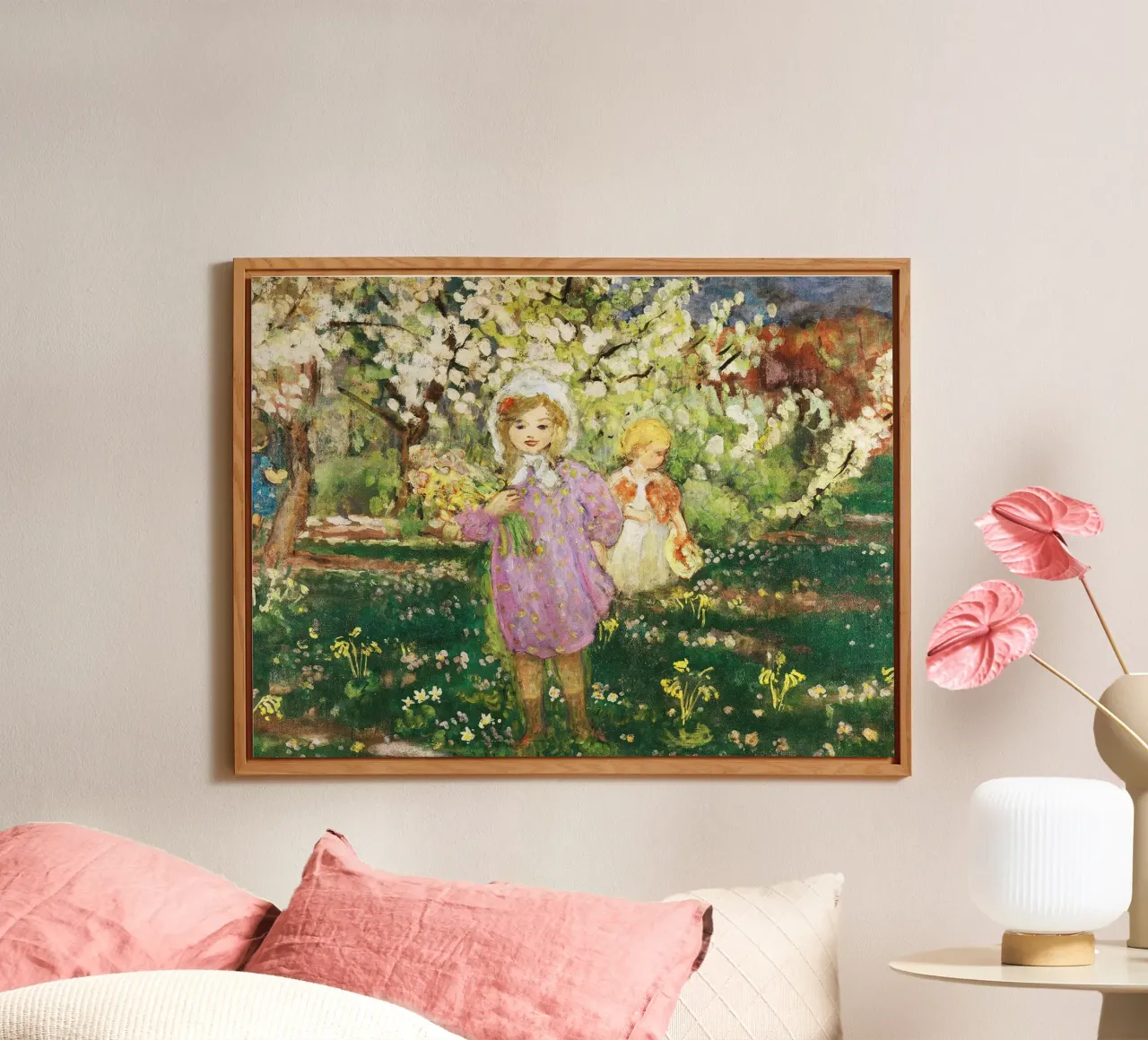Bambini in un frutteto in fiore pannello forex da Roy Terrell
