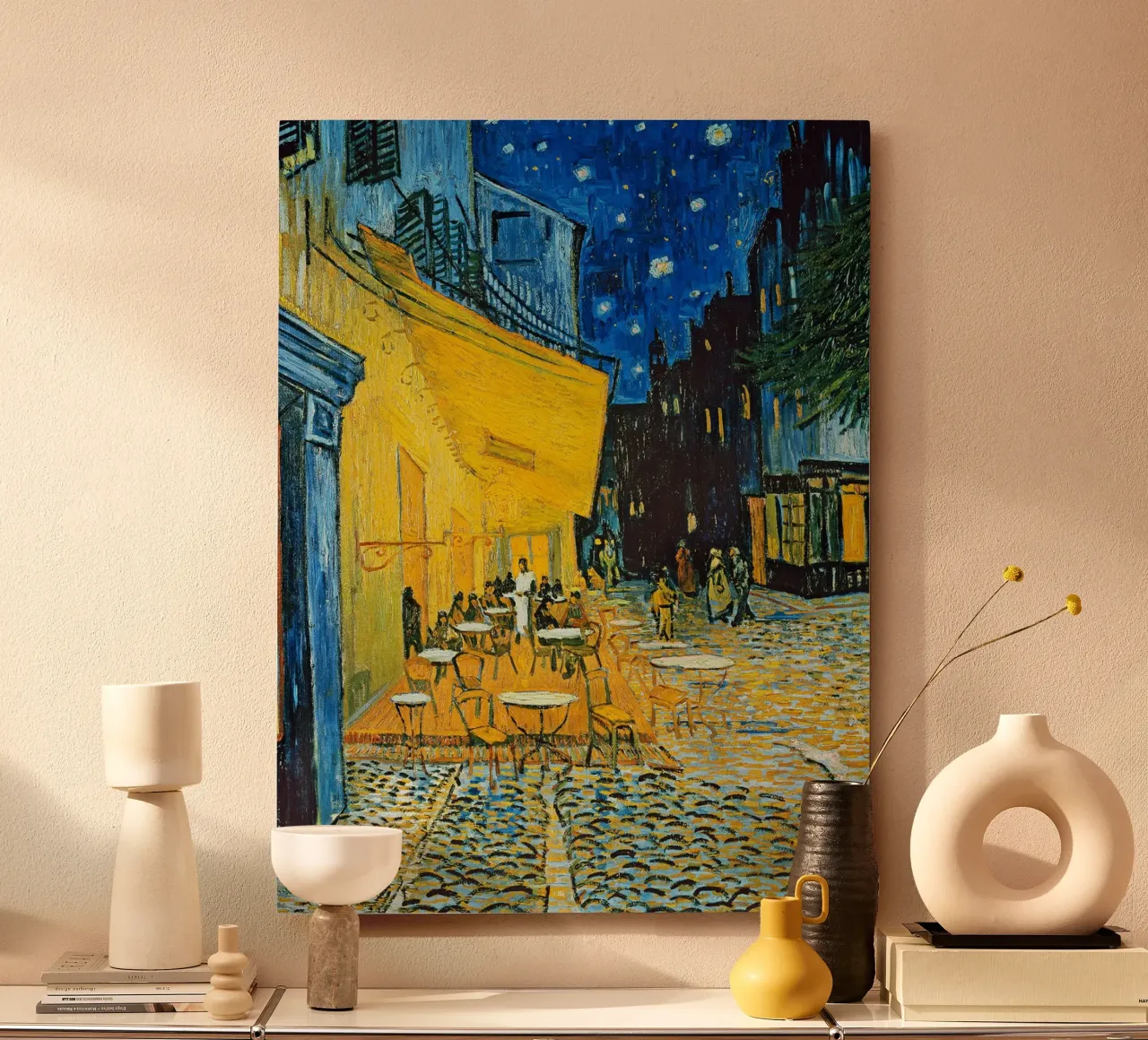 Terrazza di un caffè di notte (Place du Forum) di Vincent van G alluminio dibond da Roy Terrell
