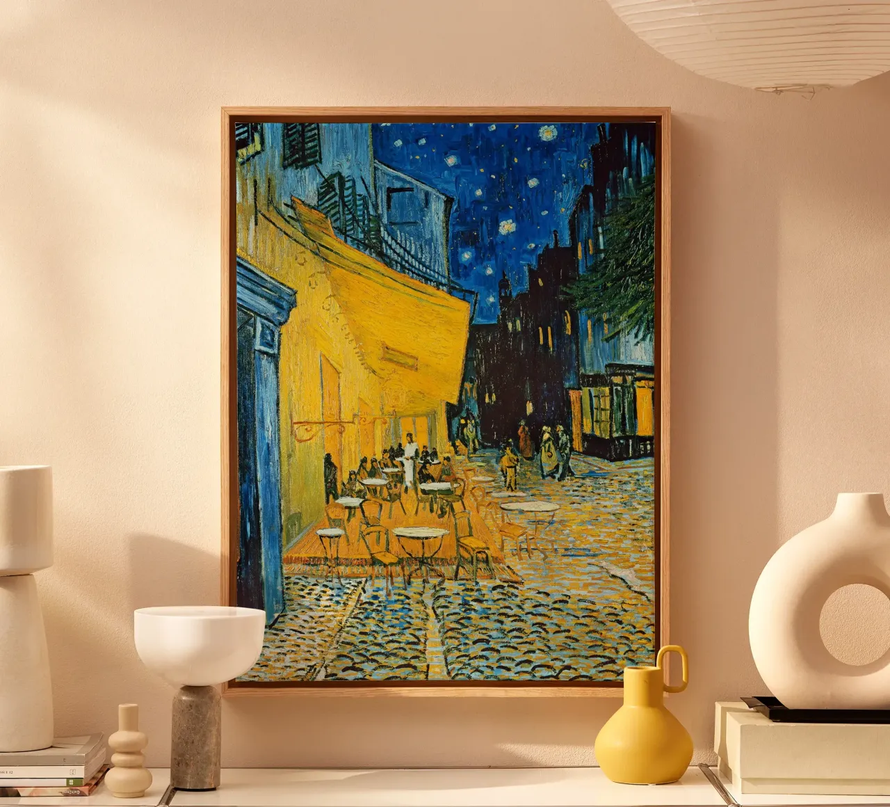 Terrazza di un caffè di notte (Place du Forum) di Vincent van G tela da Roy Terrell