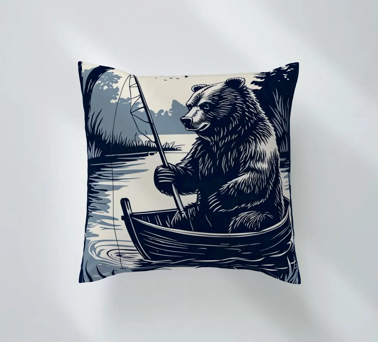Orso che pesca in barca cuscino da DesignDoodle