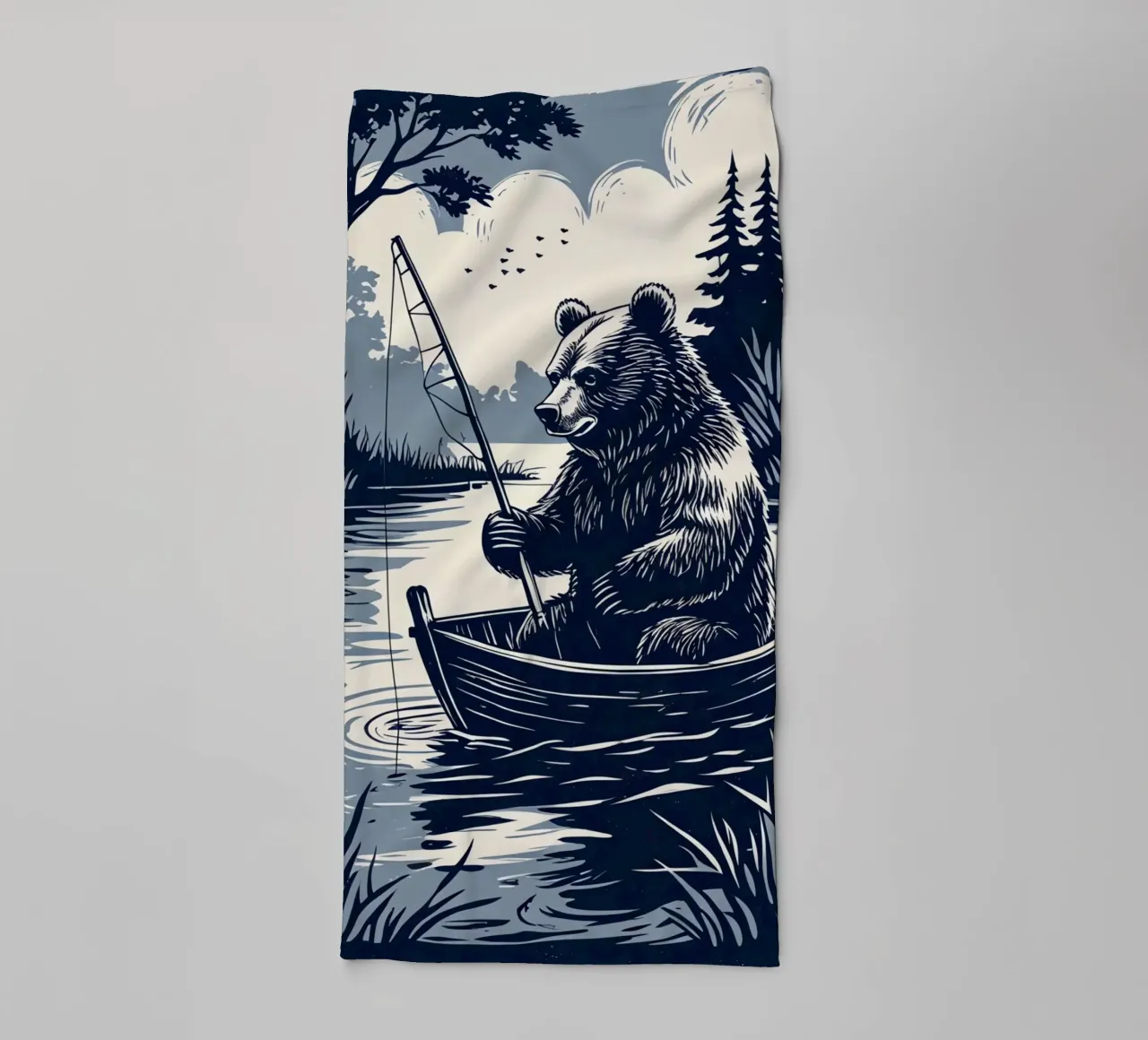 Orso che pesca in barca asciugamano da bagno da DesignDoodle