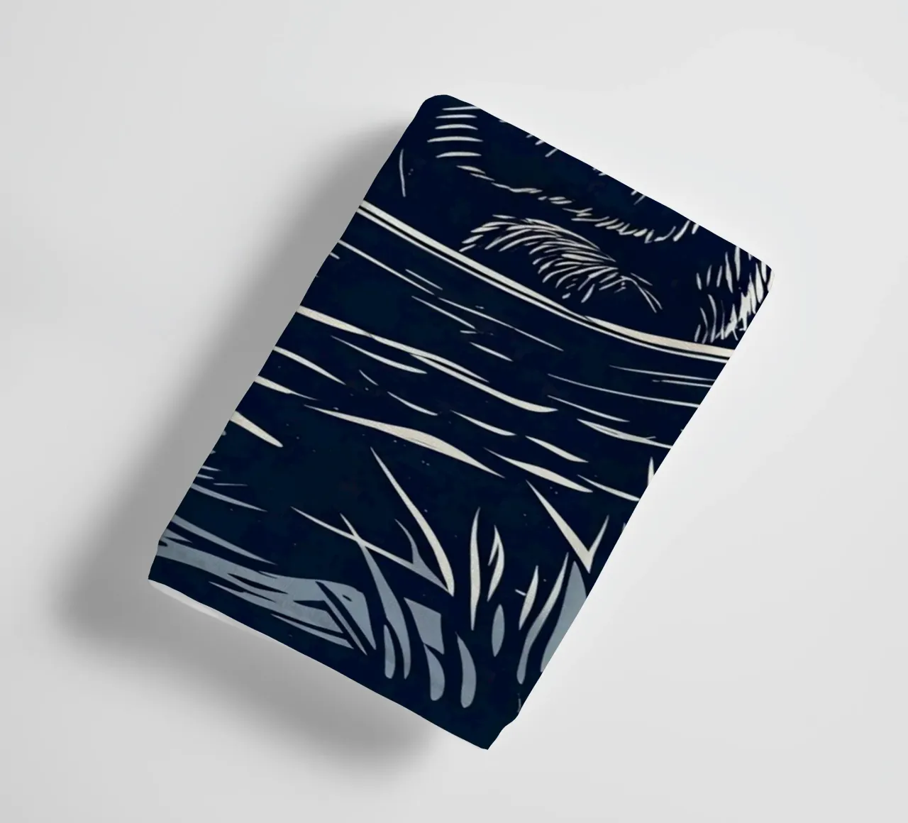 Orso che pesca in barca asciugamano da bagno da DesignDoodle