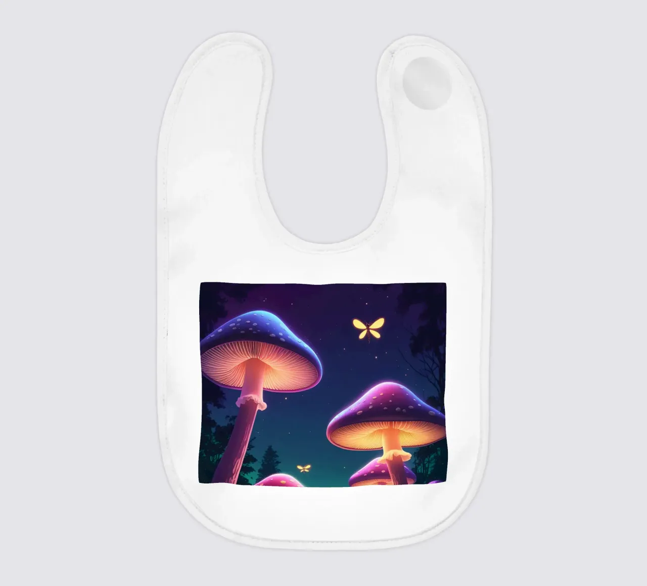 Funghi bioluminescenti e lucciole nella notte della foresta bavaglino da DesignDoodle
