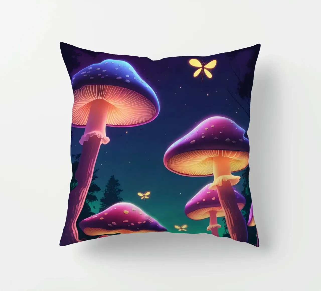 Funghi bioluminescenti e lucciole nella notte della foresta cuscino da DesignDoodle