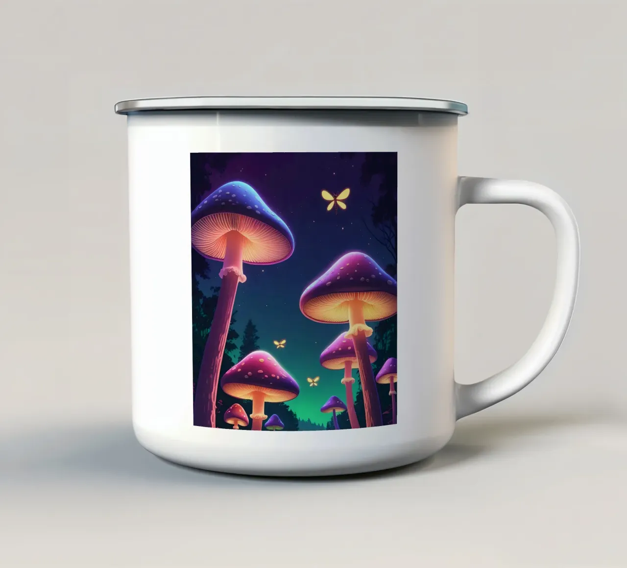 Funghi bioluminescenti e lucciole nella notte della foresta tazza in smalto da DesignDoodle