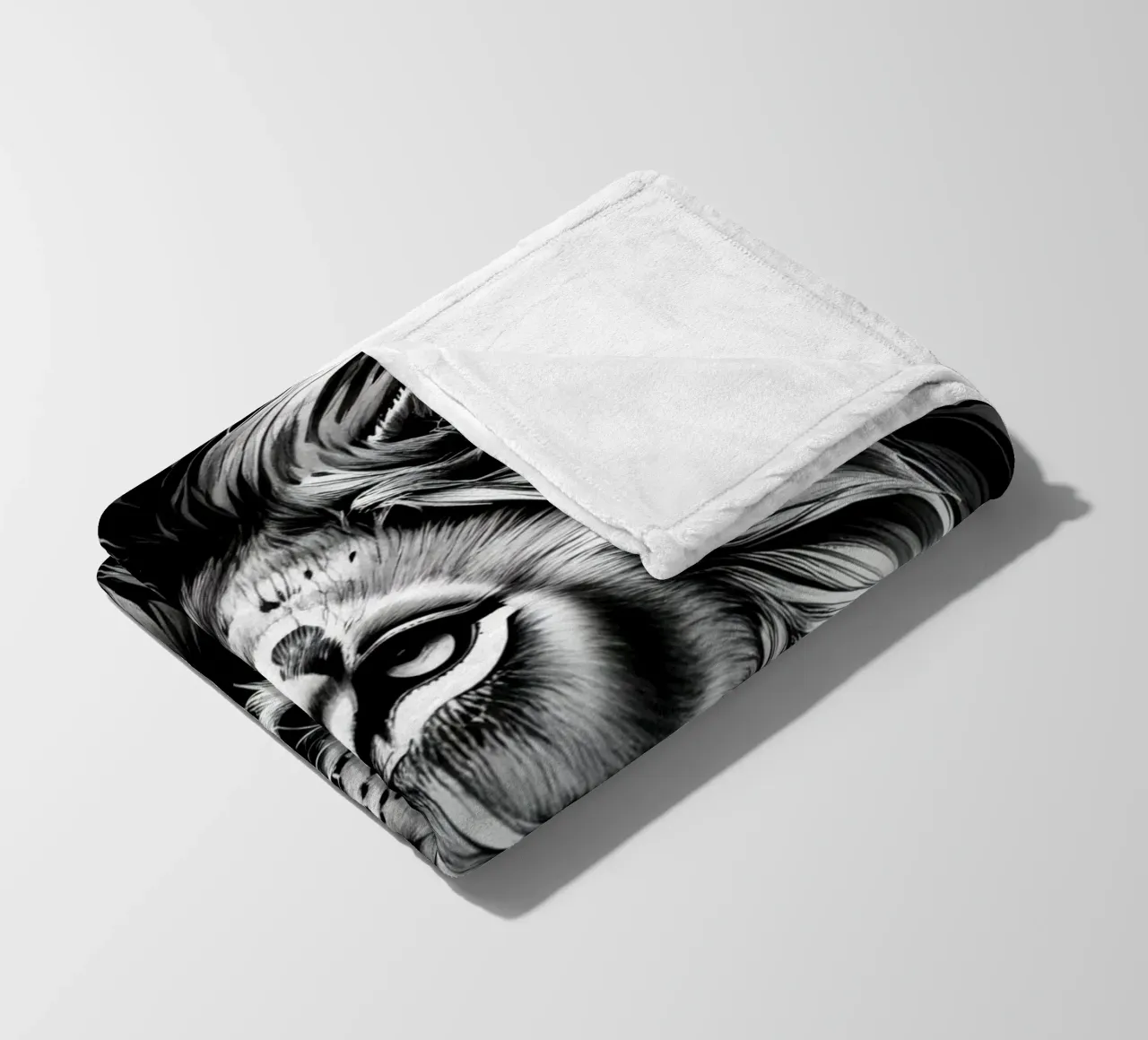 Ritratto di leone in bianco e nero coperta in pile da DesignDoodle