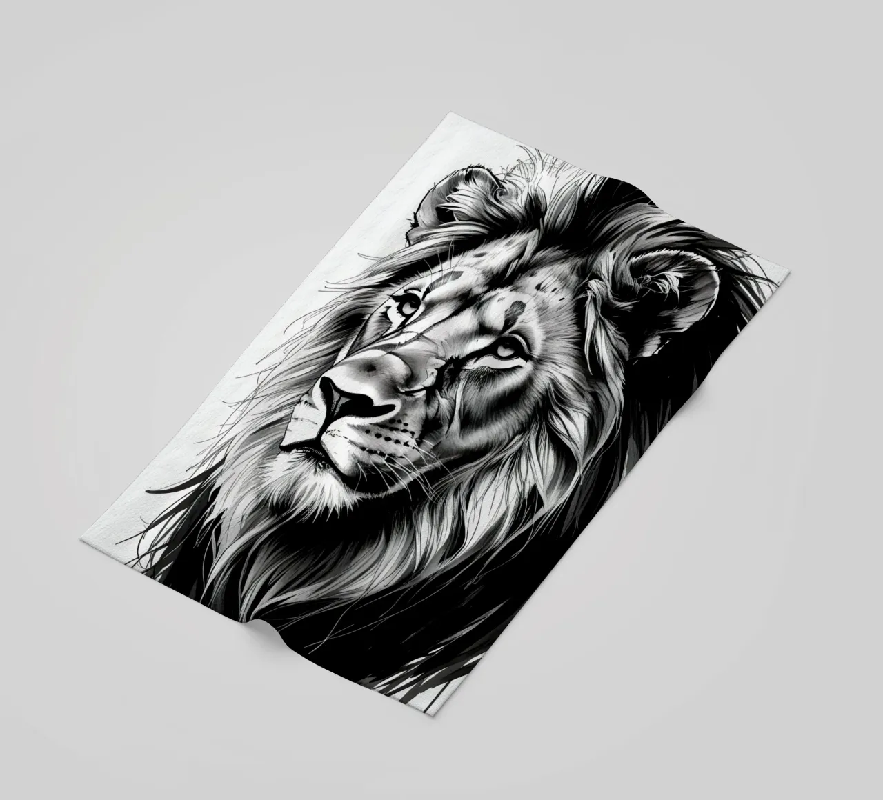 Ritratto di leone in bianco e nero telo mare da DesignDoodle