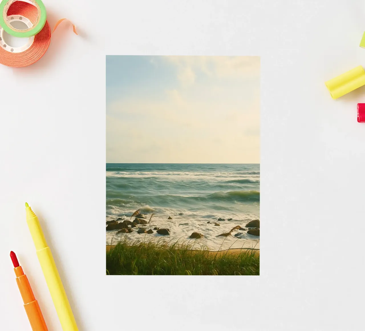 Blick auf den Ozean Sticker von PASMING