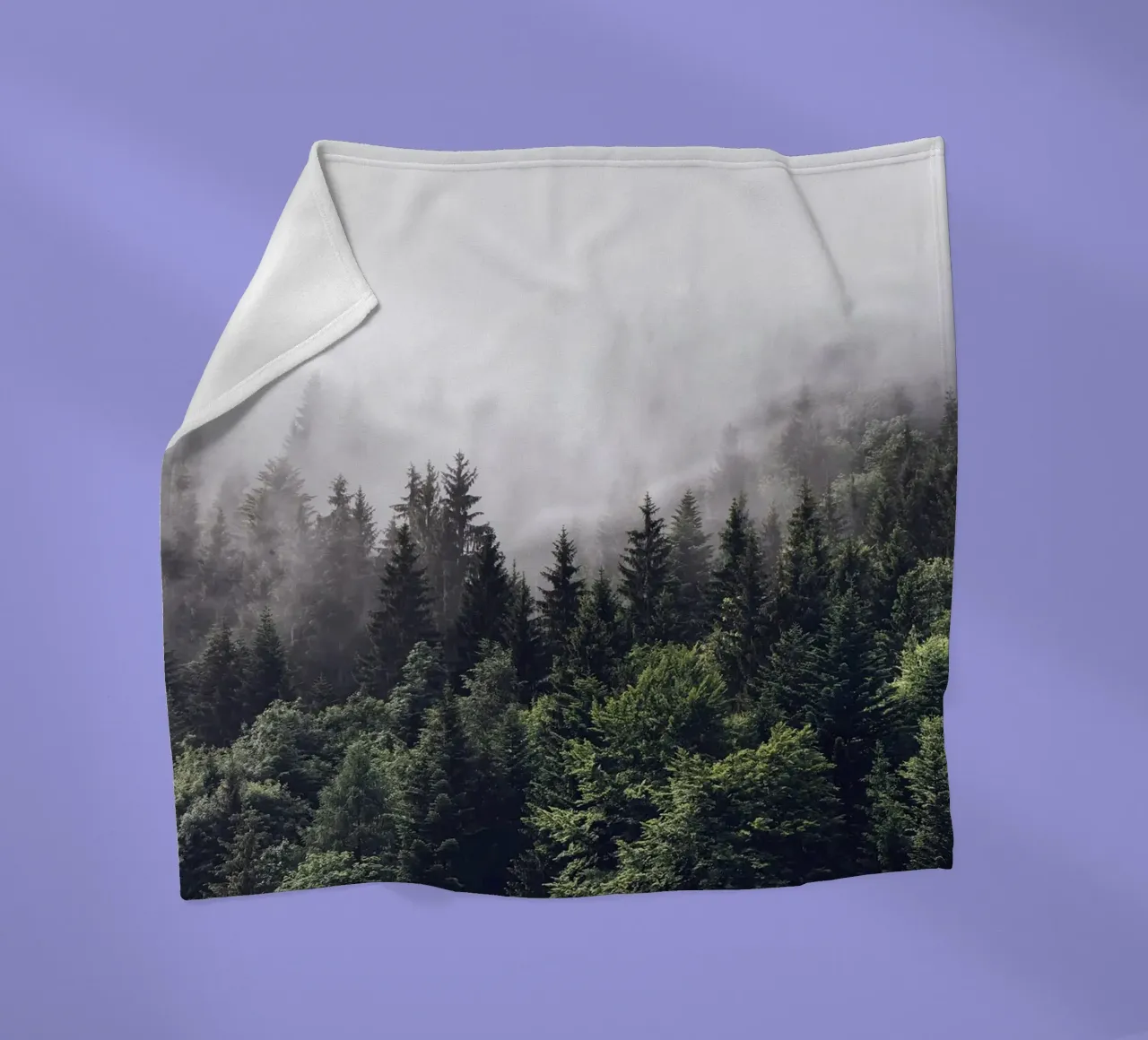 Nebbia della foresta coperta in pile da Isaac Murray