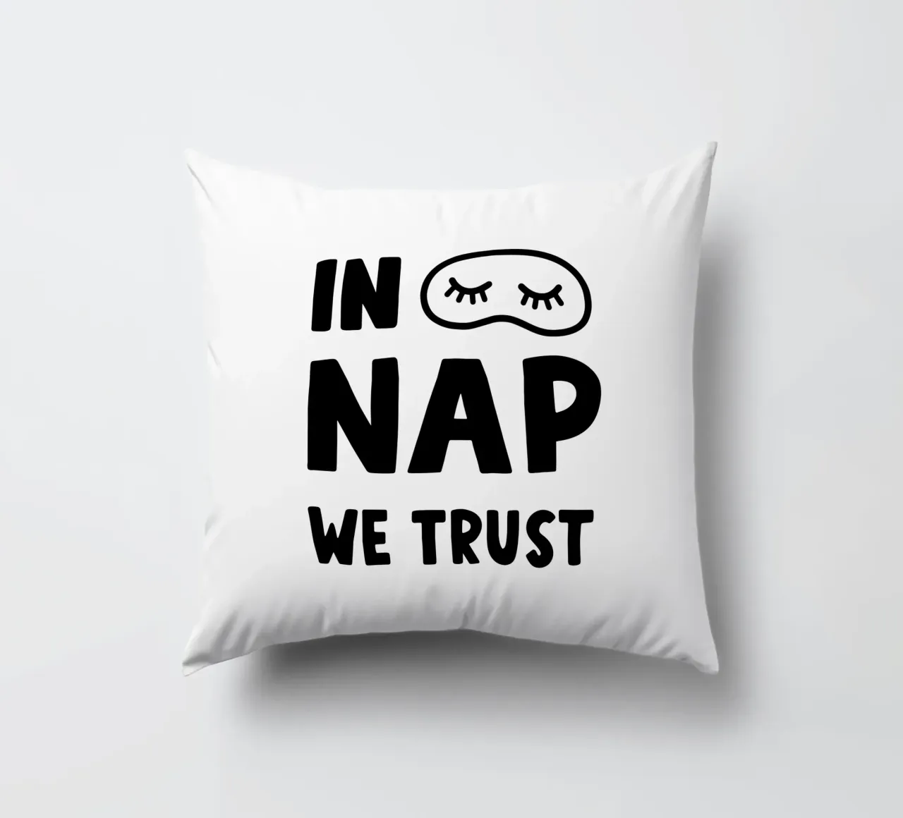 In Nap We Trust - Stampa artistica di Siesta Vibes in bianco e nero cuscino da Kathrin Woo Design