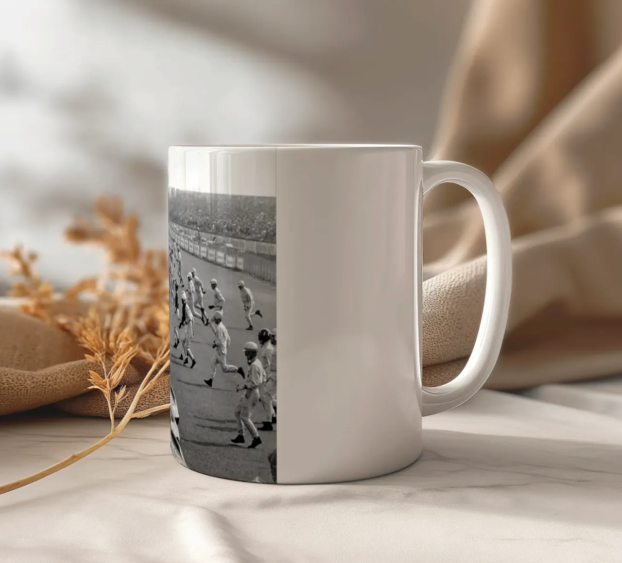 L'ancienne race mug en céramique de Shiva Shops