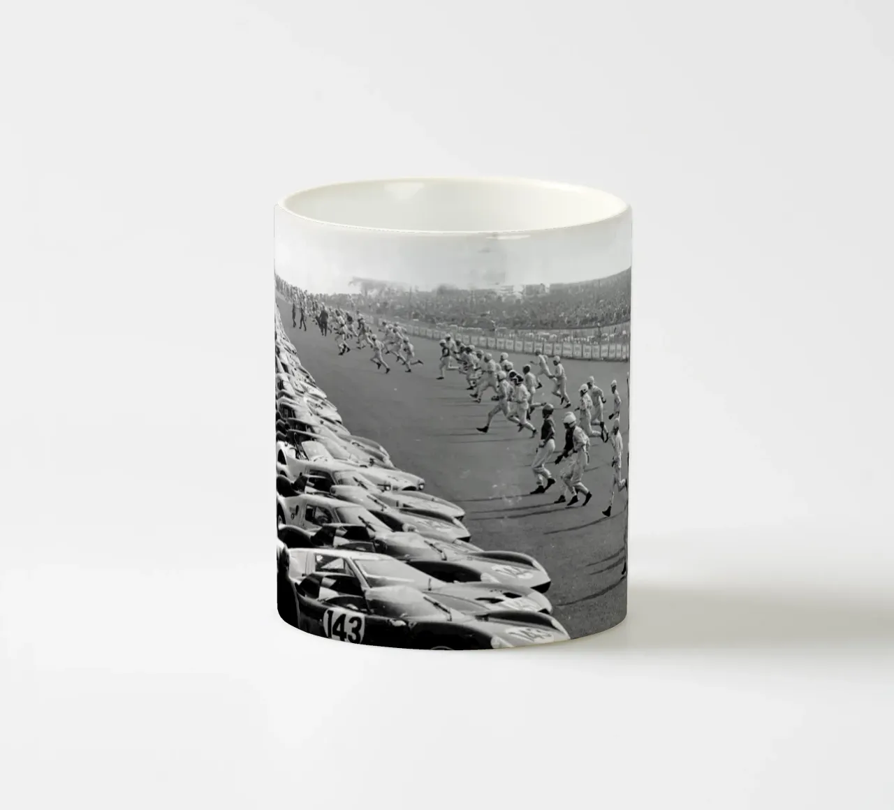 L'ancienne race mug en céramique de Shiva Shops