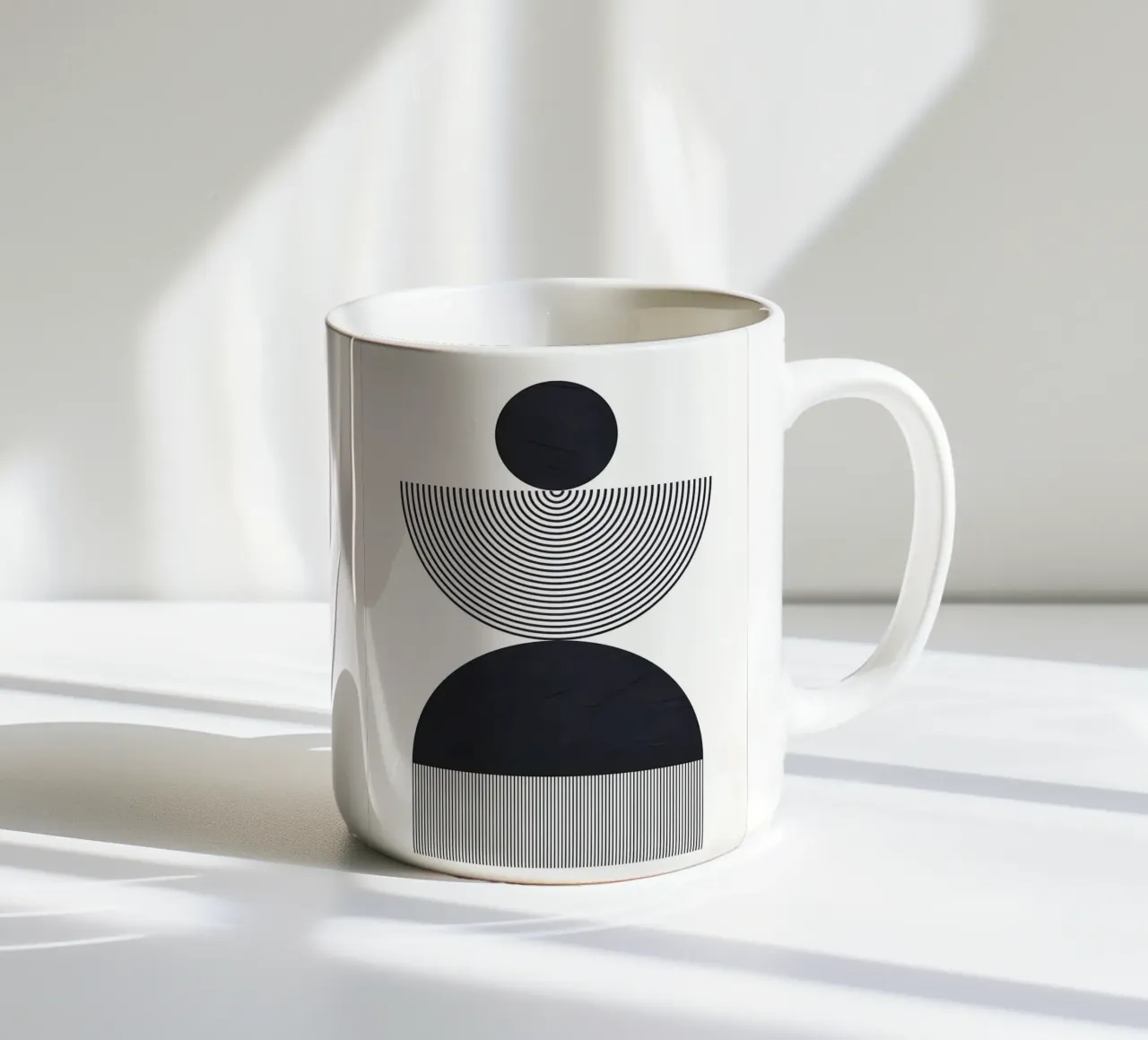 Minimalista tazza in ceramica da Noah Bouchard
