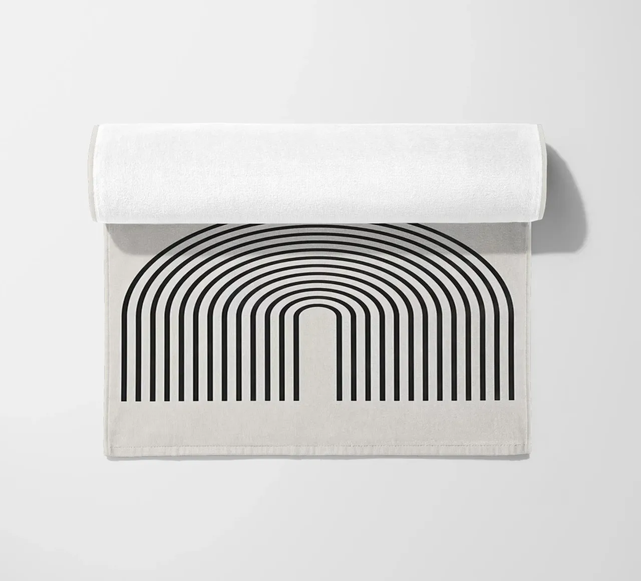 Minimalista telo mare da Noah Bouchard