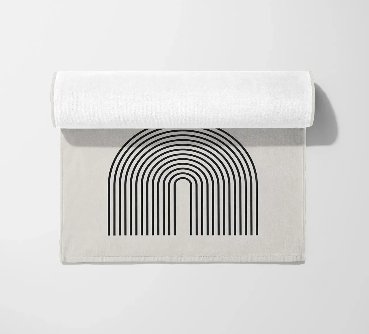 Minimalista telo mare da Noah Bouchard