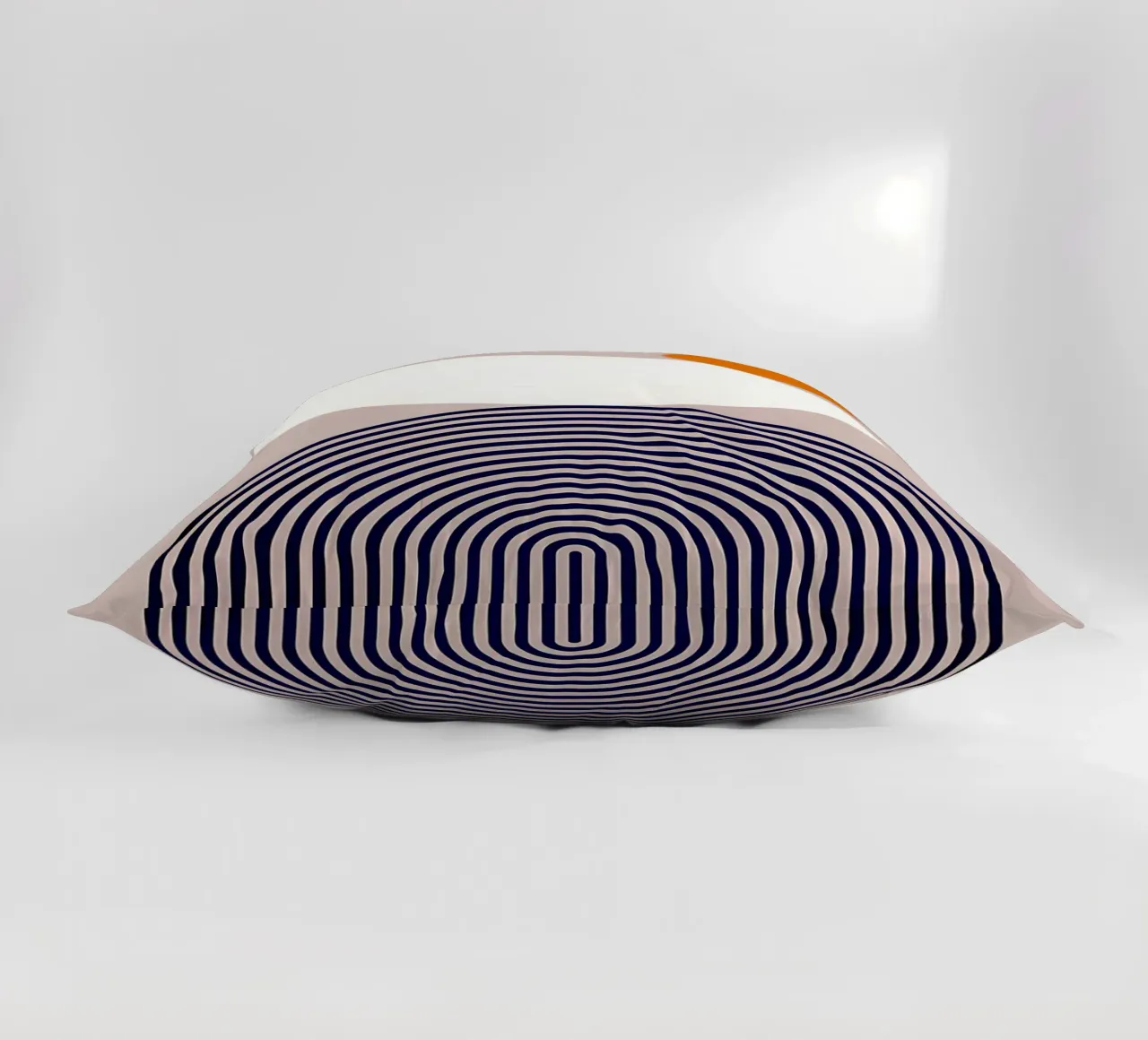 Minimalista cuscino da Noah Bouchard