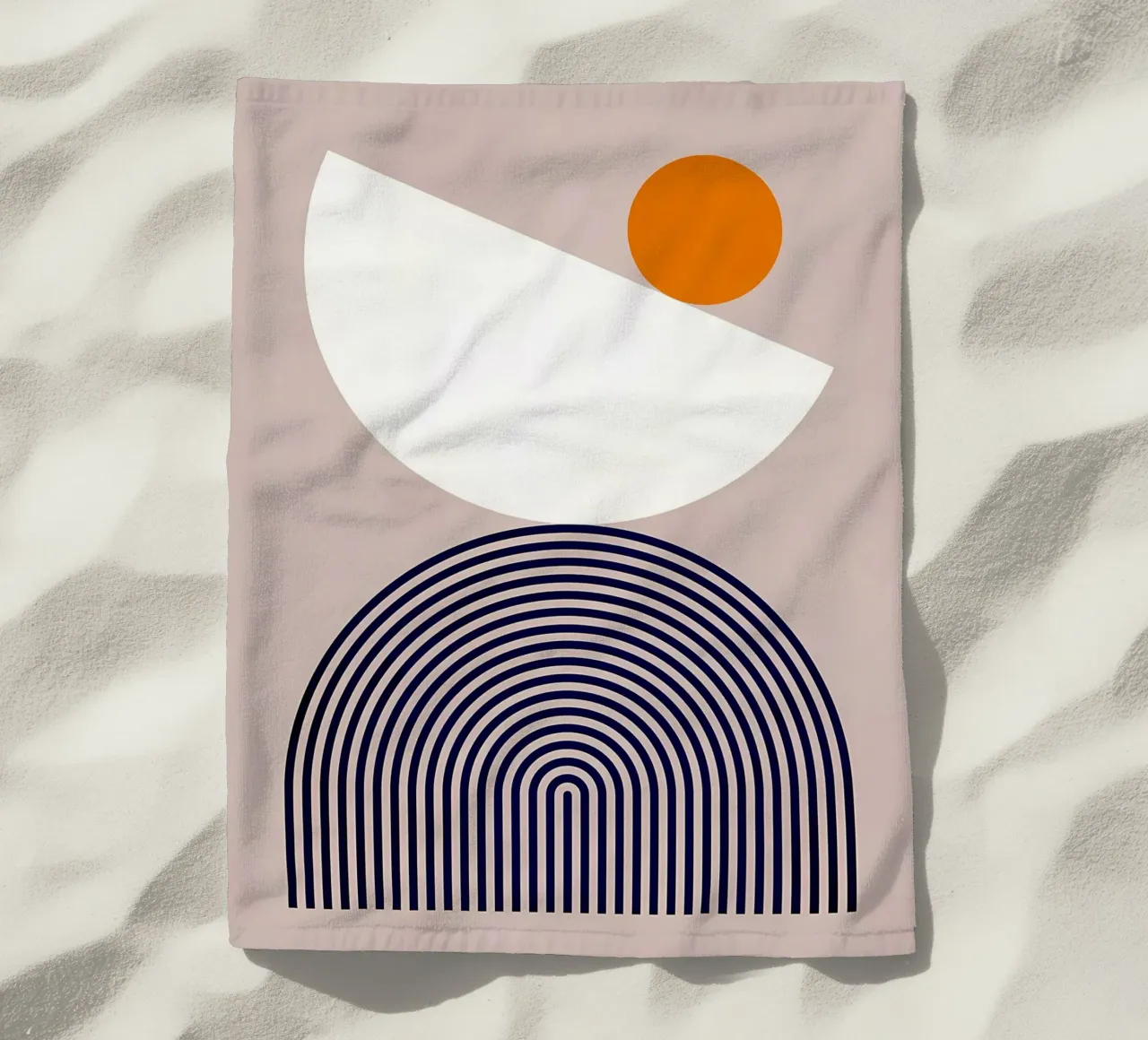 Minimalista telo mare da Noah Bouchard