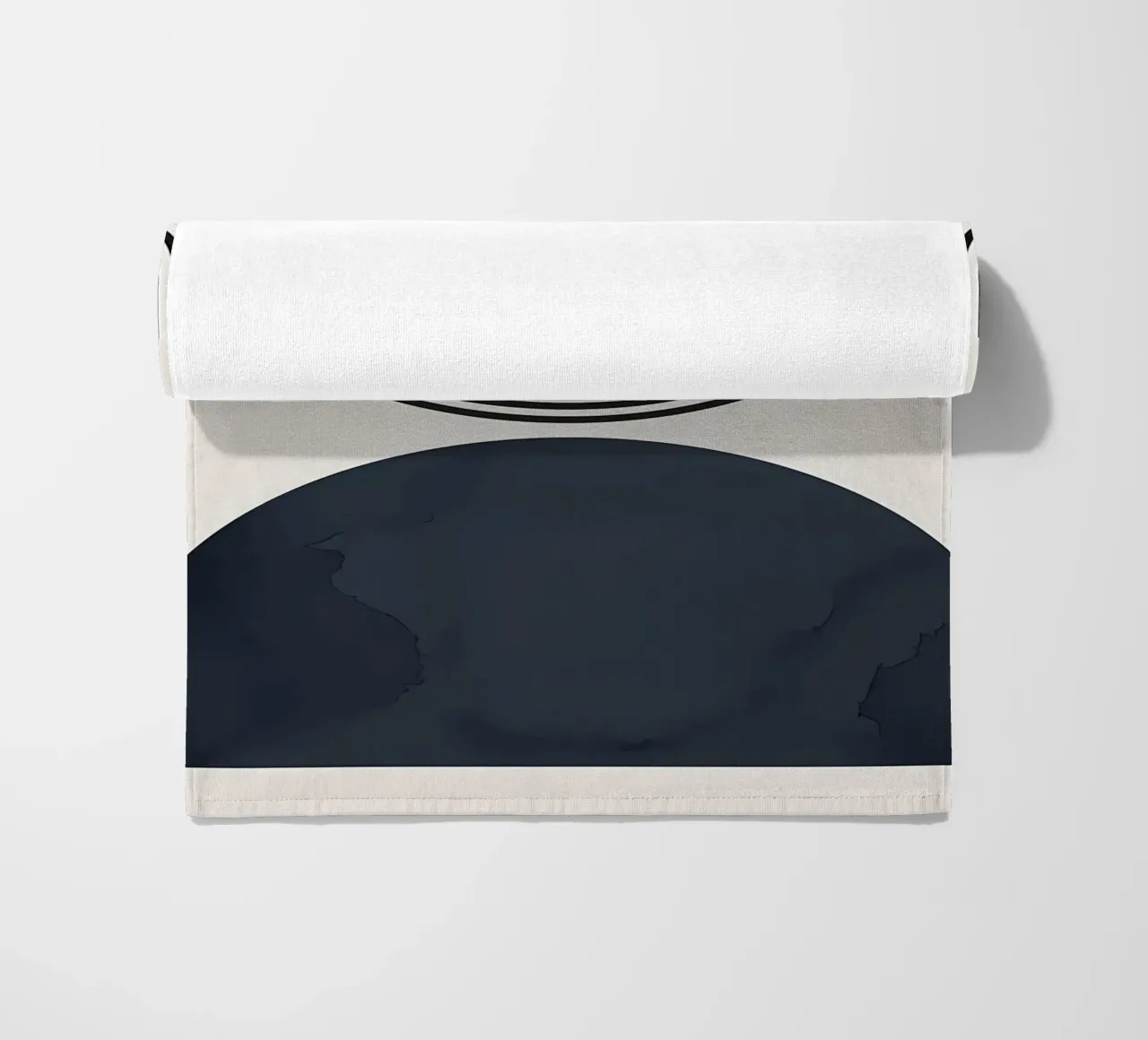 Minimalista telo mare da Noah Bouchard