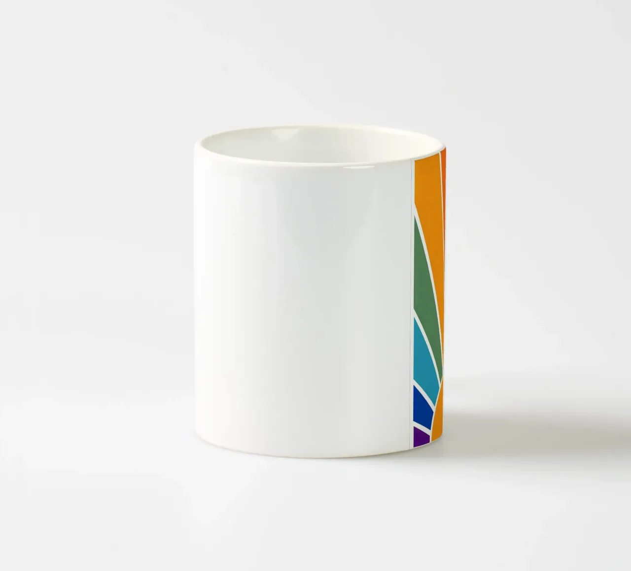 Minimalista tazza in ceramica da Noah Bouchard