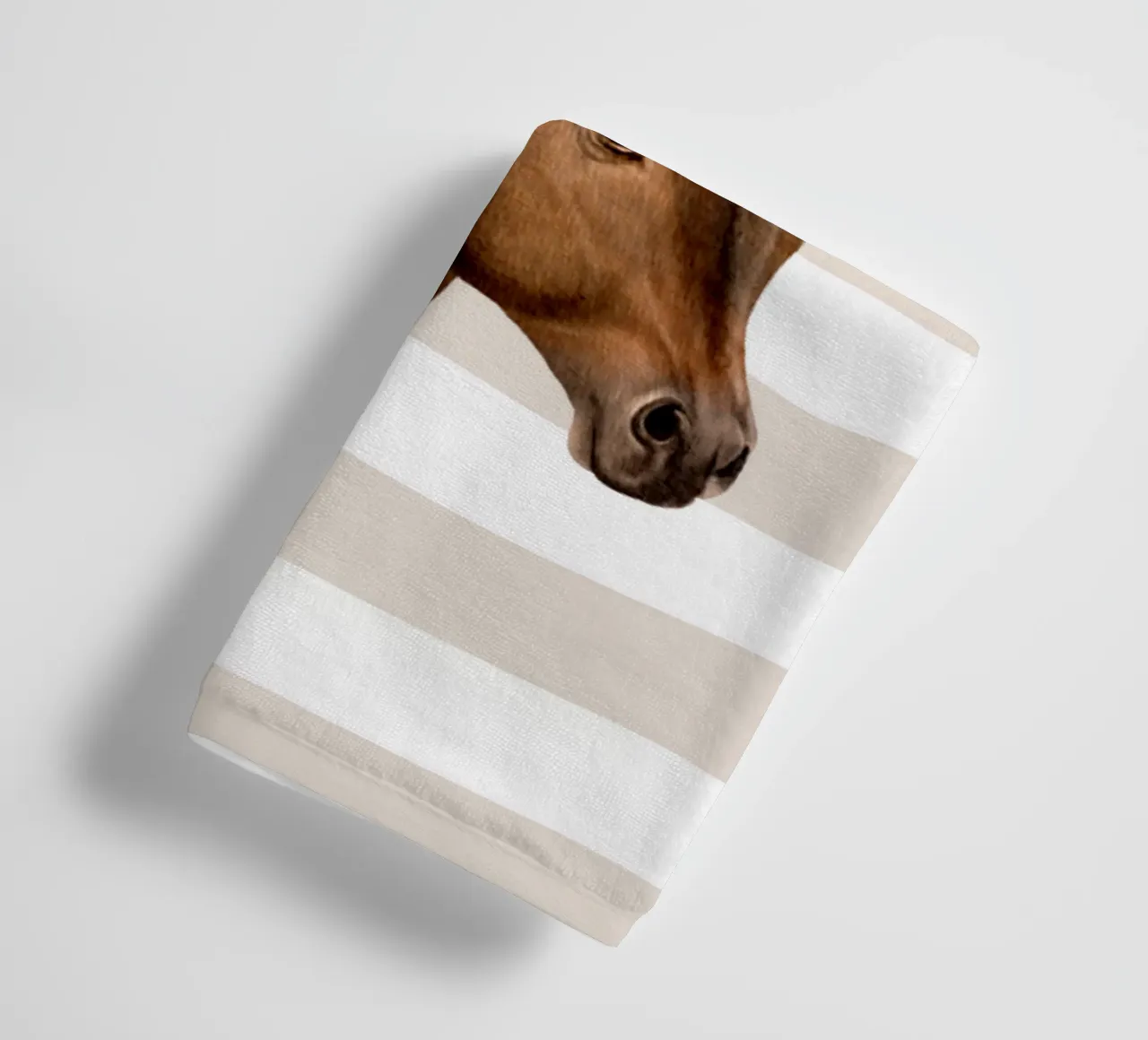 Trakehner Portrait asciugamano da bagno da Moonlit Illustrations