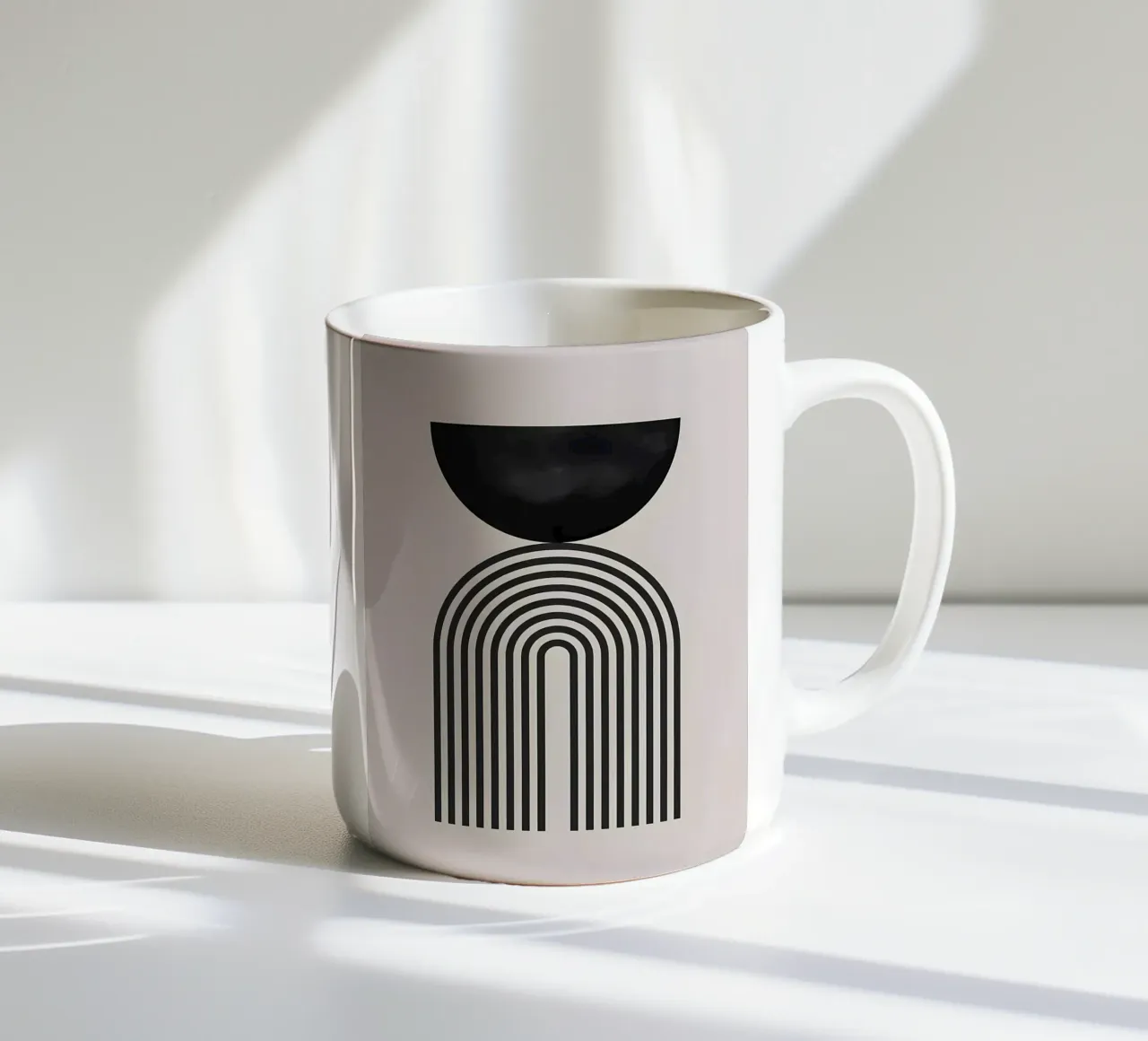 Minimalista tazza in ceramica da Noah Bouchard