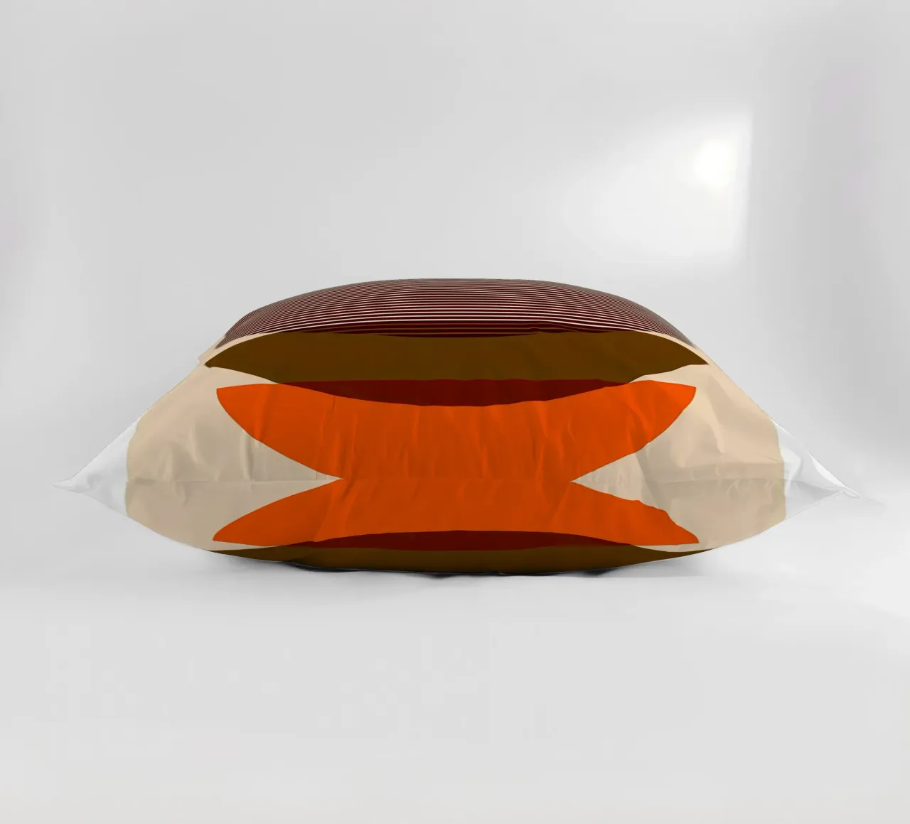 Minimalista cuscino da Noah Bouchard
