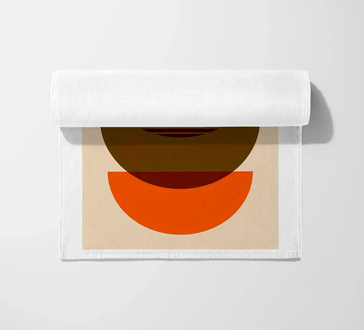 Minimalista telo mare da Noah Bouchard