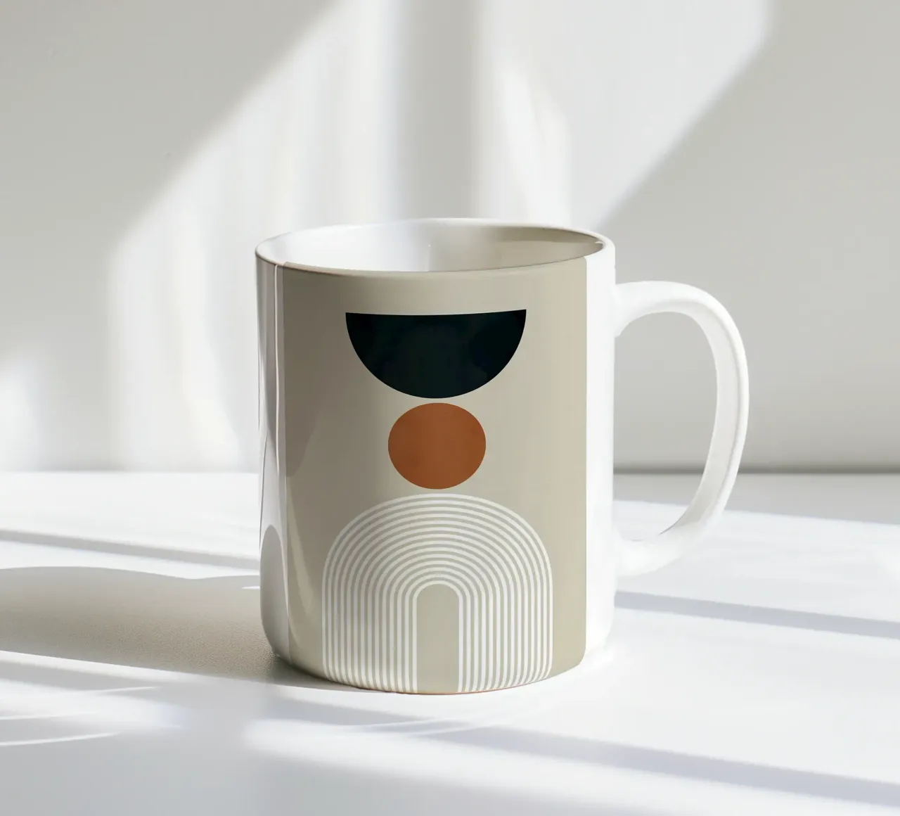 Minimalista tazza in ceramica da Noah Bouchard