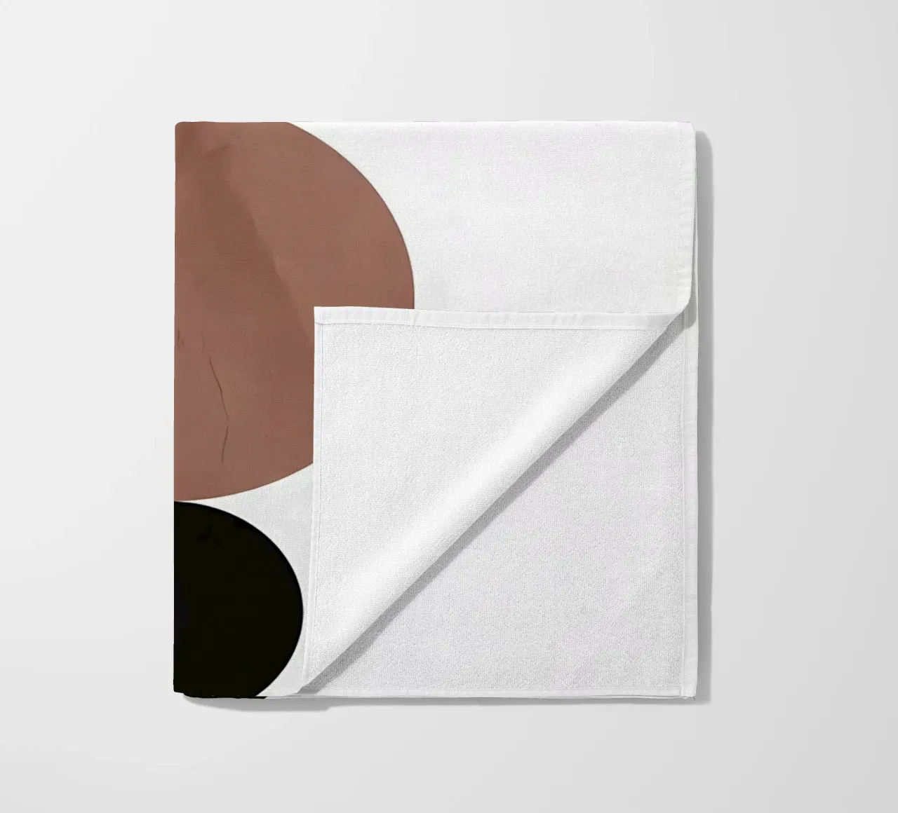 Minimalista telo mare da Noah Bouchard