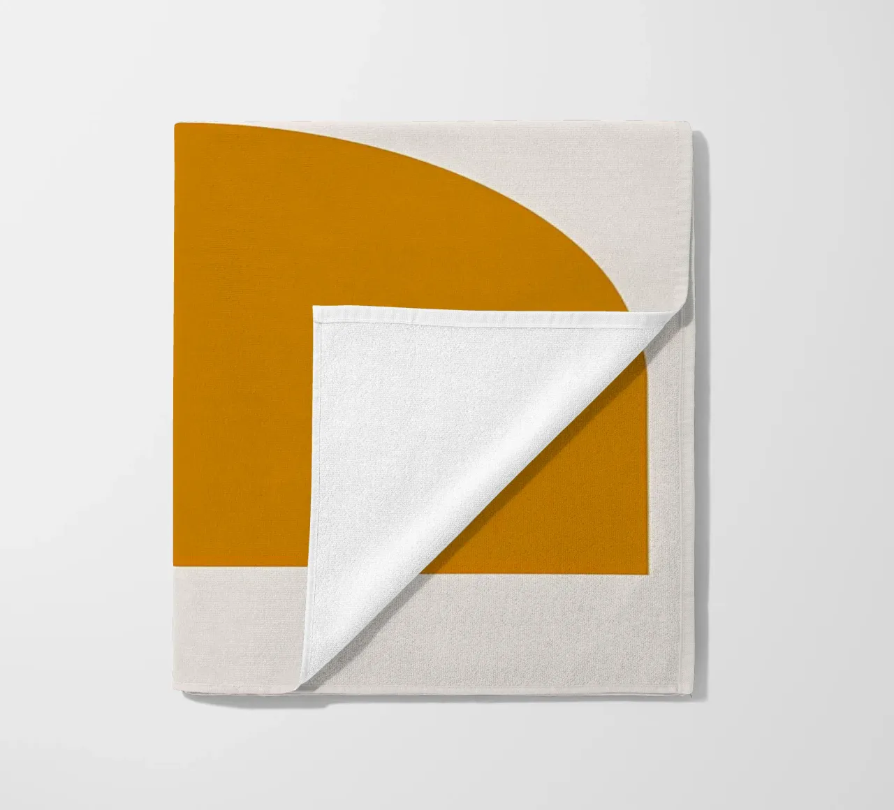 Minimalista telo mare da Noah Bouchard