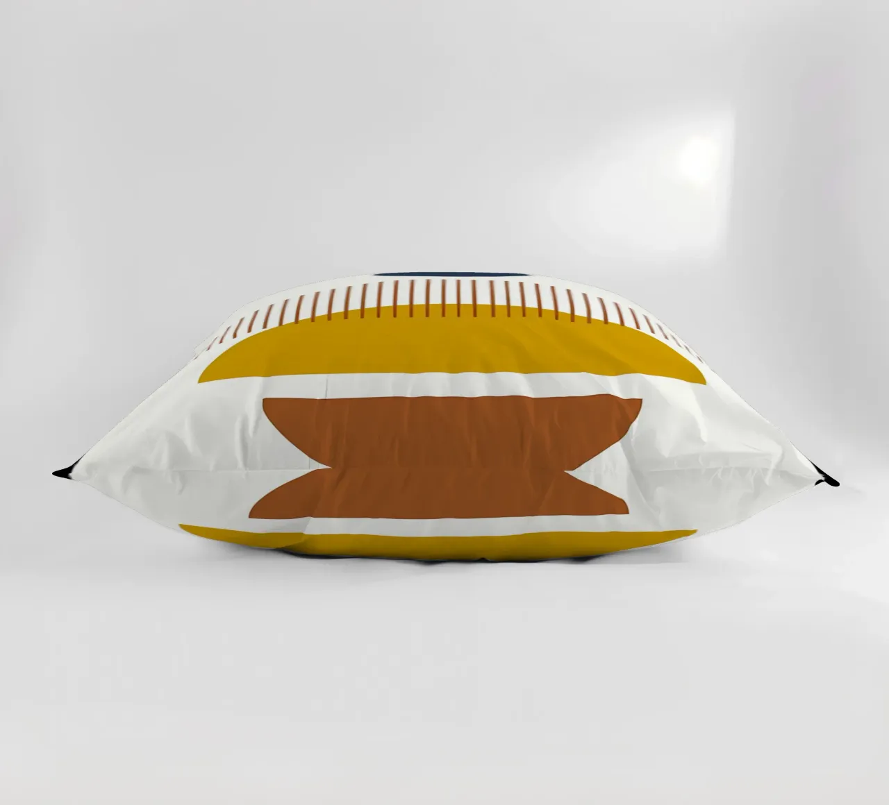 Minimalista cuscino da Noah Bouchard