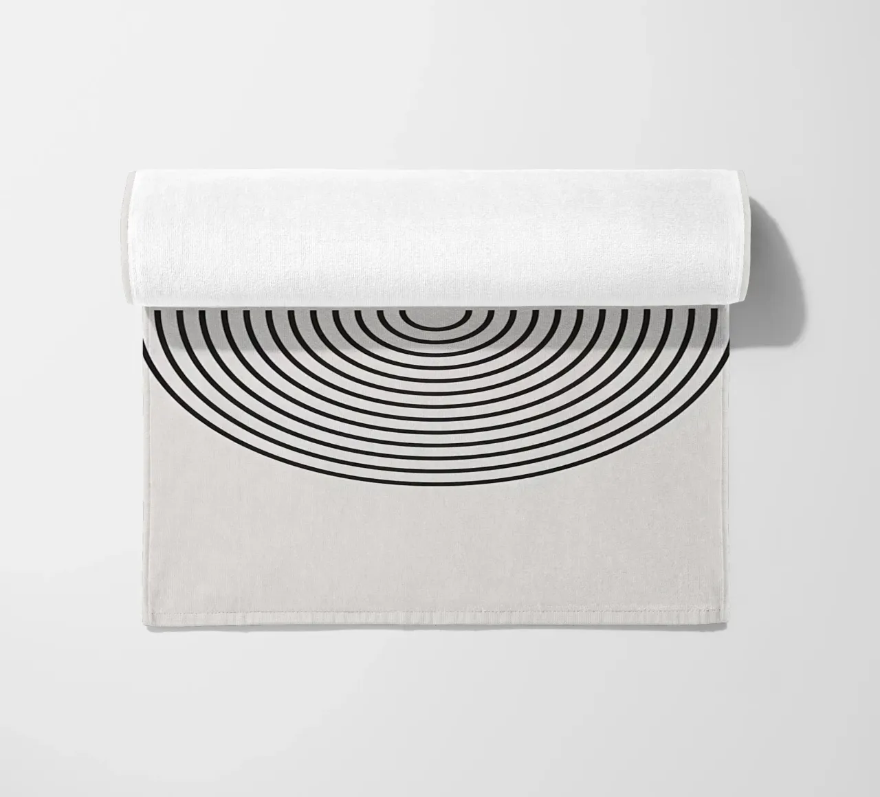 Minimalista telo mare da Noah Bouchard