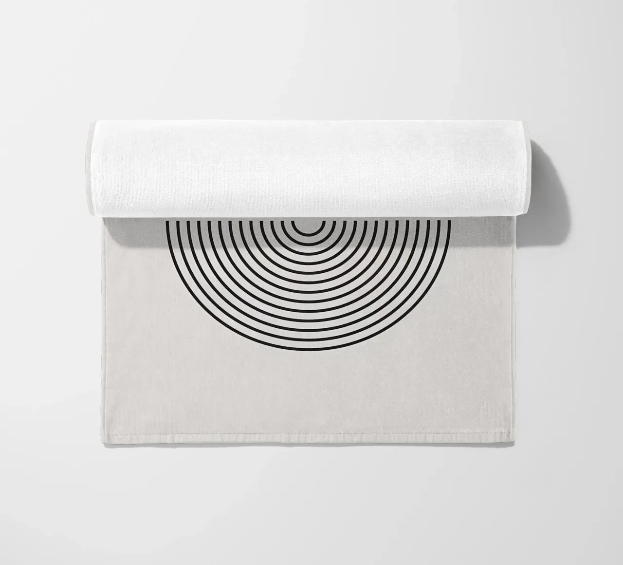 Minimalista telo mare da Noah Bouchard