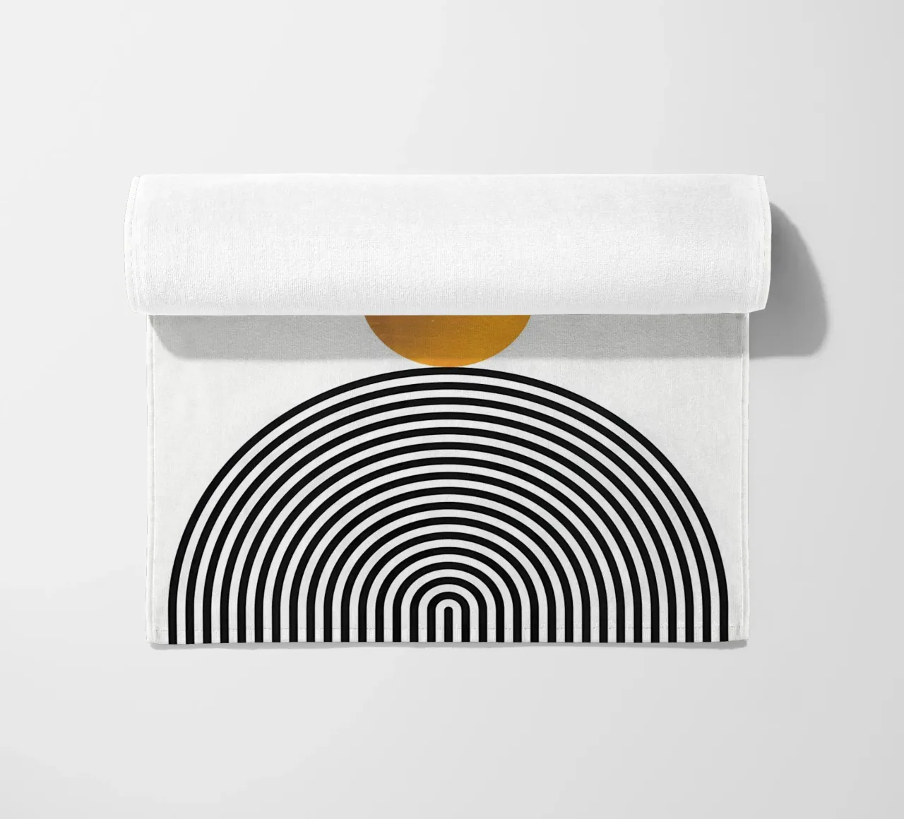 Minimalista telo mare da Noah Bouchard