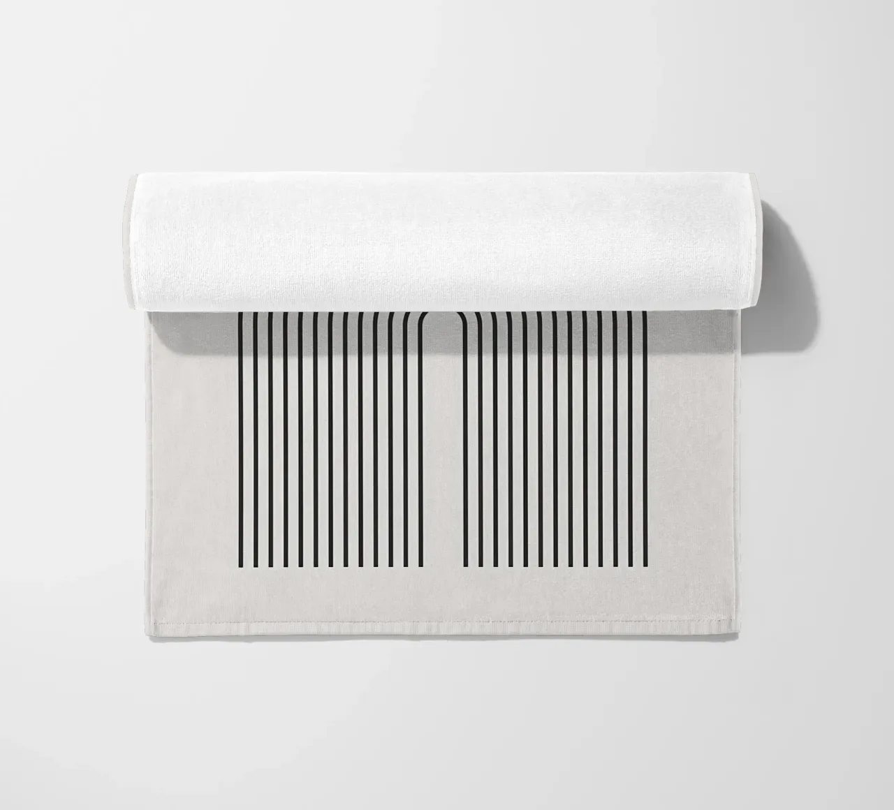 Minimalista telo mare da Noah Bouchard