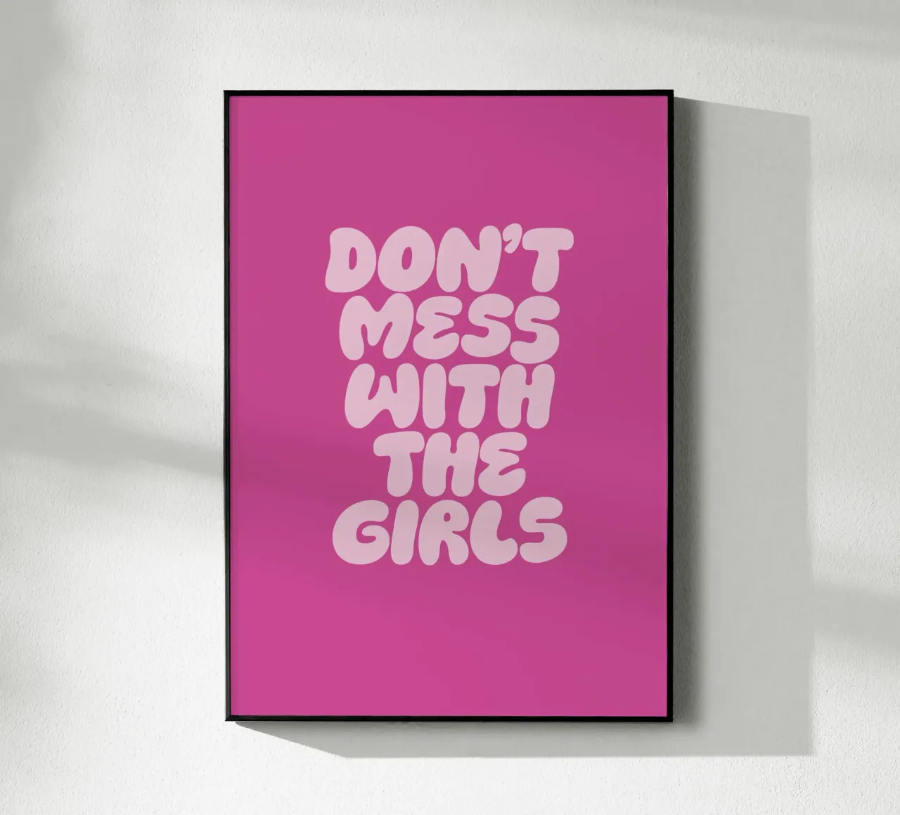 Non scherzare con le ragazze plexiglass da Lolly & Roobs