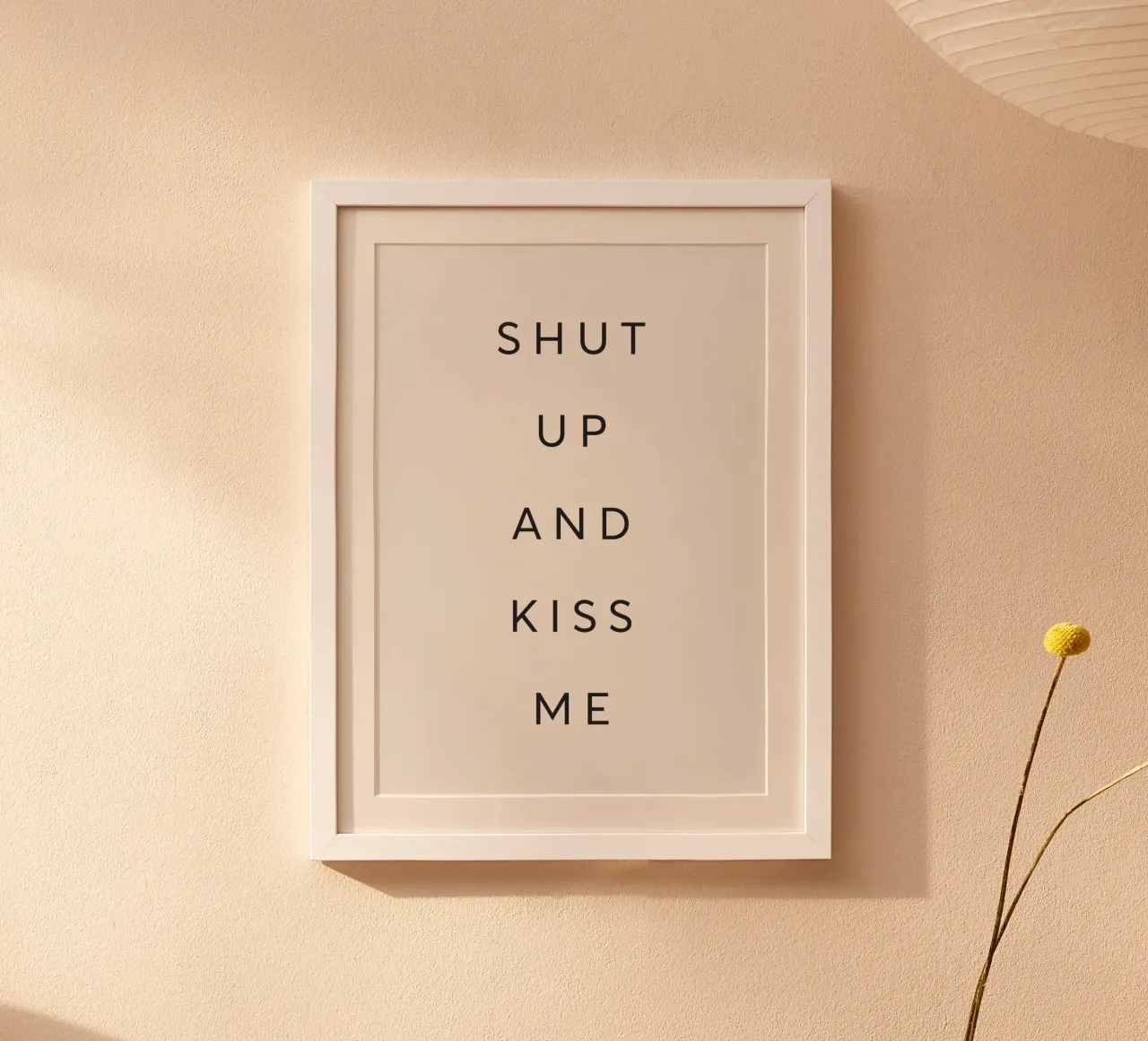 Zitto e baciami poster da Lolly & Roobs