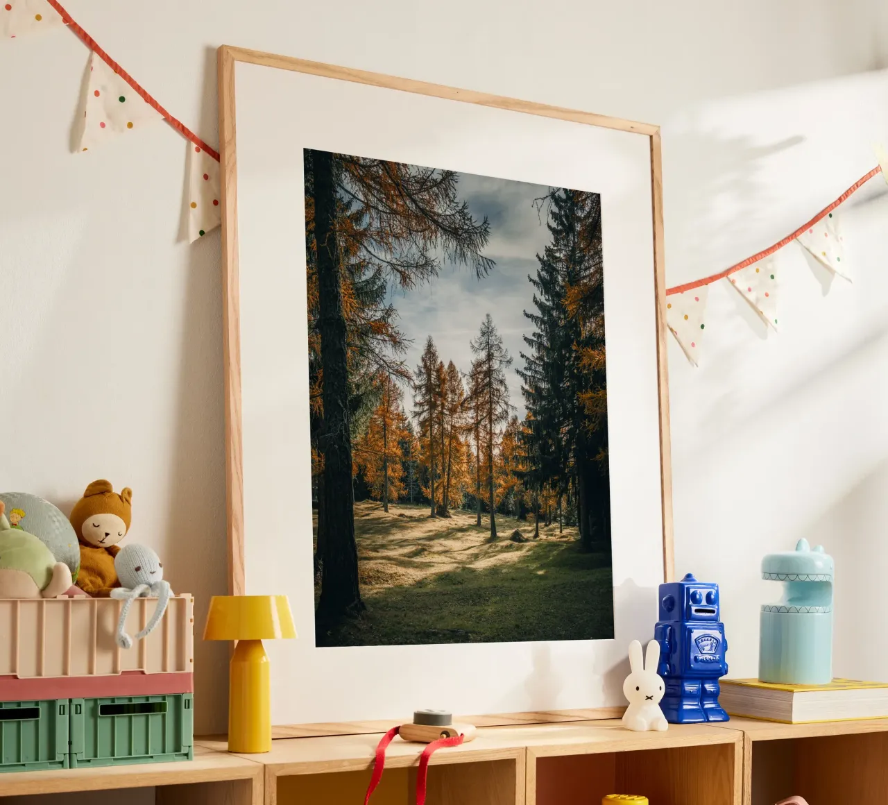 Herbstliche Lärchen in der Schweiz Poster von mbgraphx2