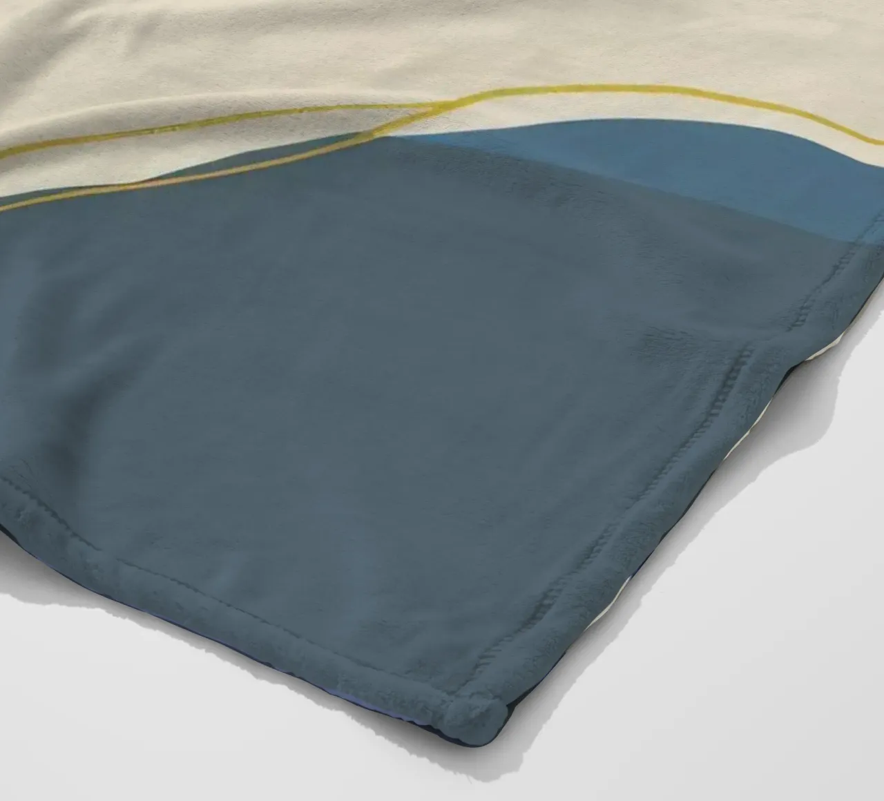 Forme serene e fluide coperta in pile da Sun Riser