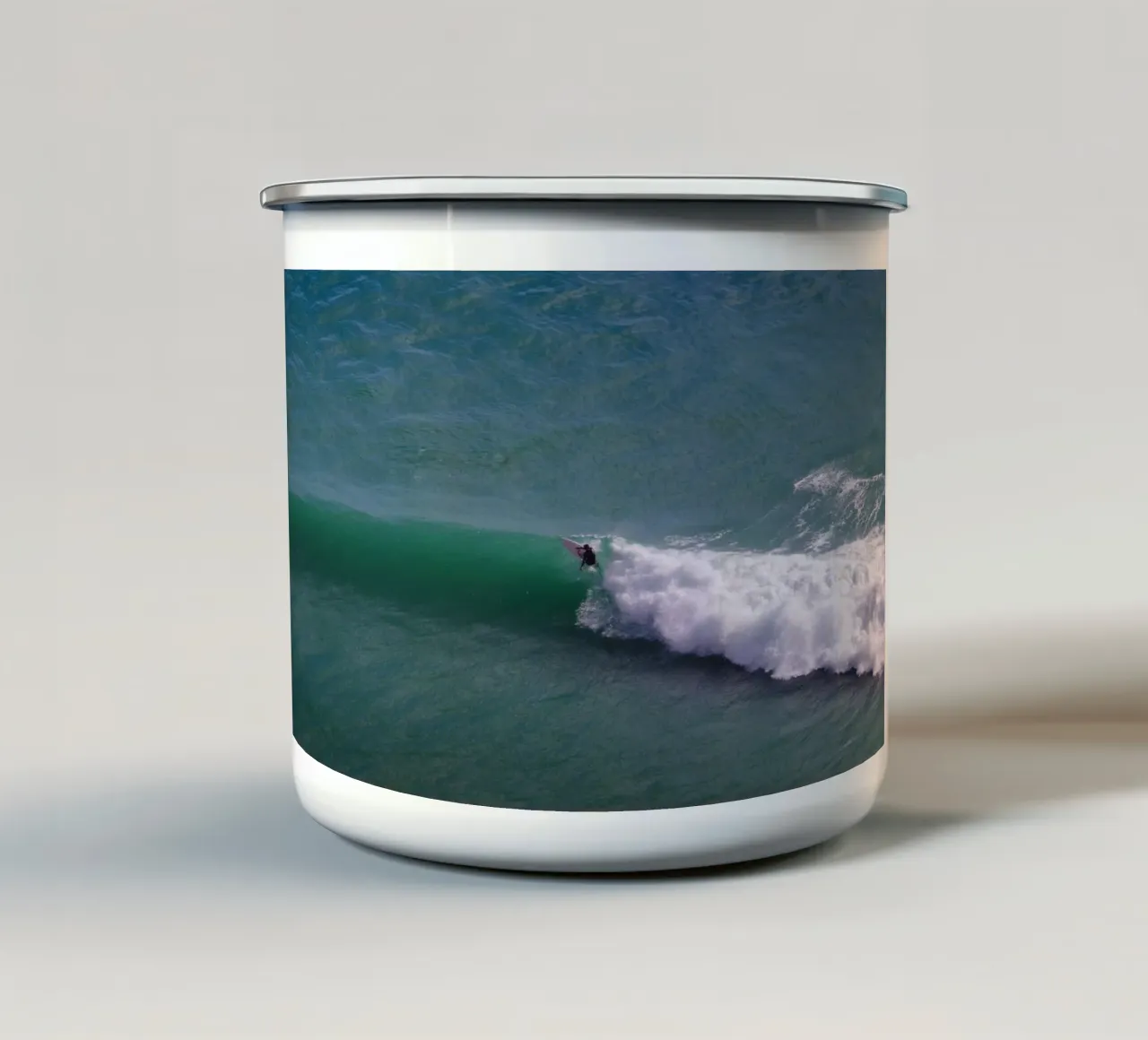 Surfer in Portugal enamel mug by Fjöllart