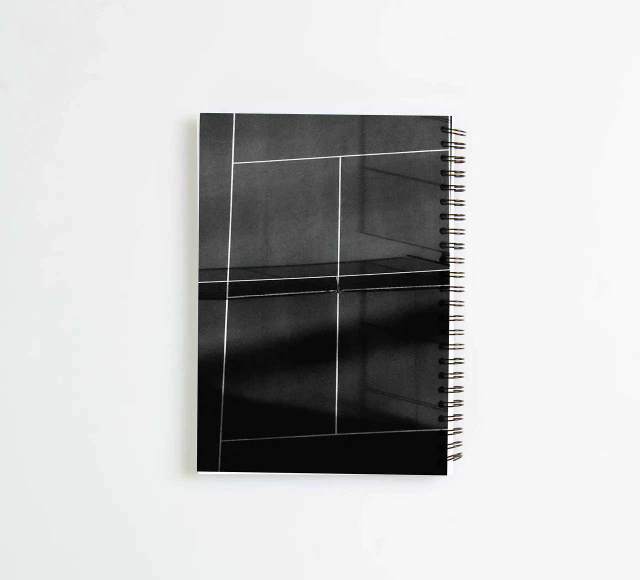 Retro Tenniscourt spiral notebook by Fjöllart